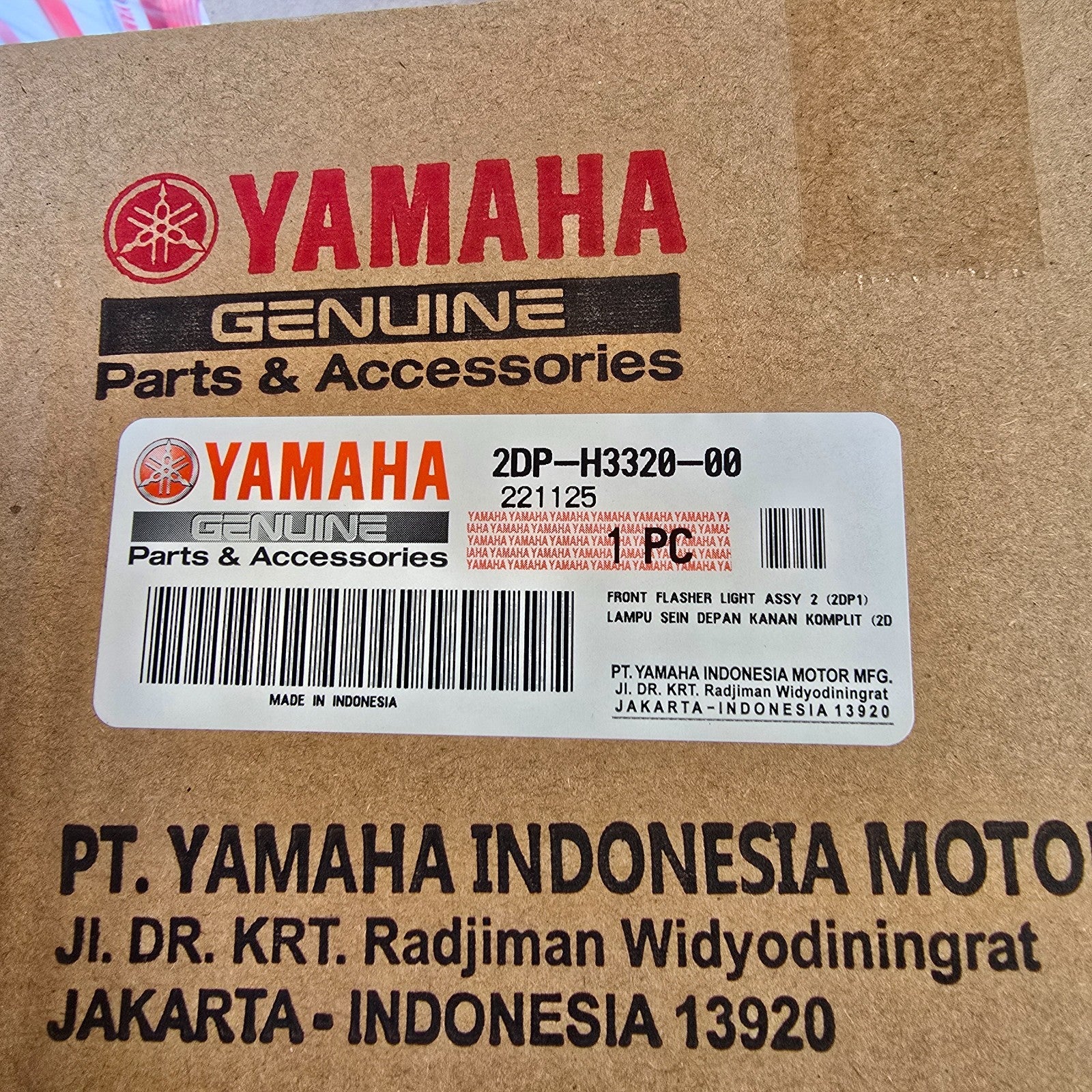Yamaha Nmax125 GPD125 2015-2020 Right hand front indicator 2DP-H3320-00 OEM