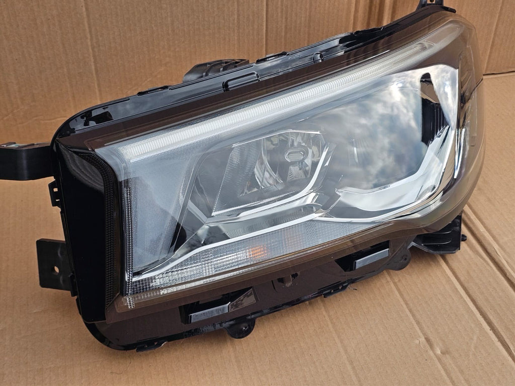 MAXUS Delivery 9 Headlamps / Head Lights Pair Left & Right ( Noon Led ) 2020 On