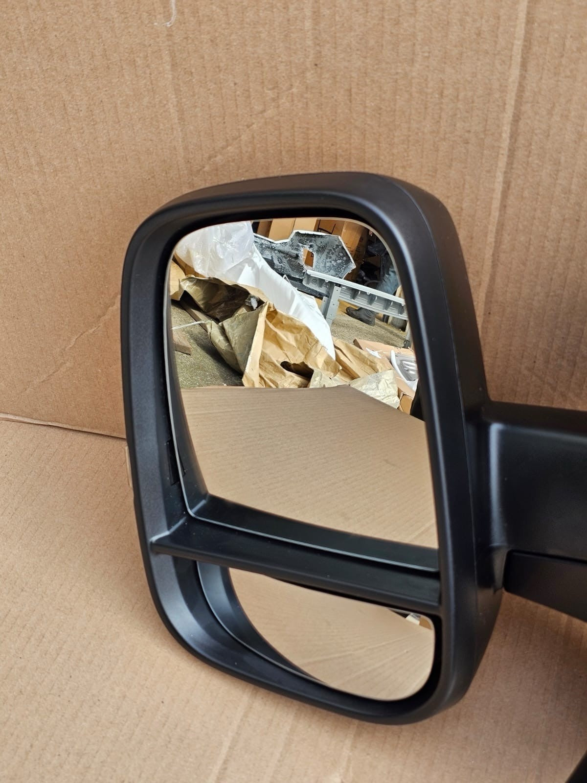 Genuine Door Mirror Manual Left LH For Maxus Deliver 9 Passenger Side