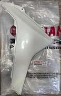 YAMAHA Mole, Side Cover 1, 2DP-F171L-00-P1 OEM GPD125-ANMAX GPD125 White