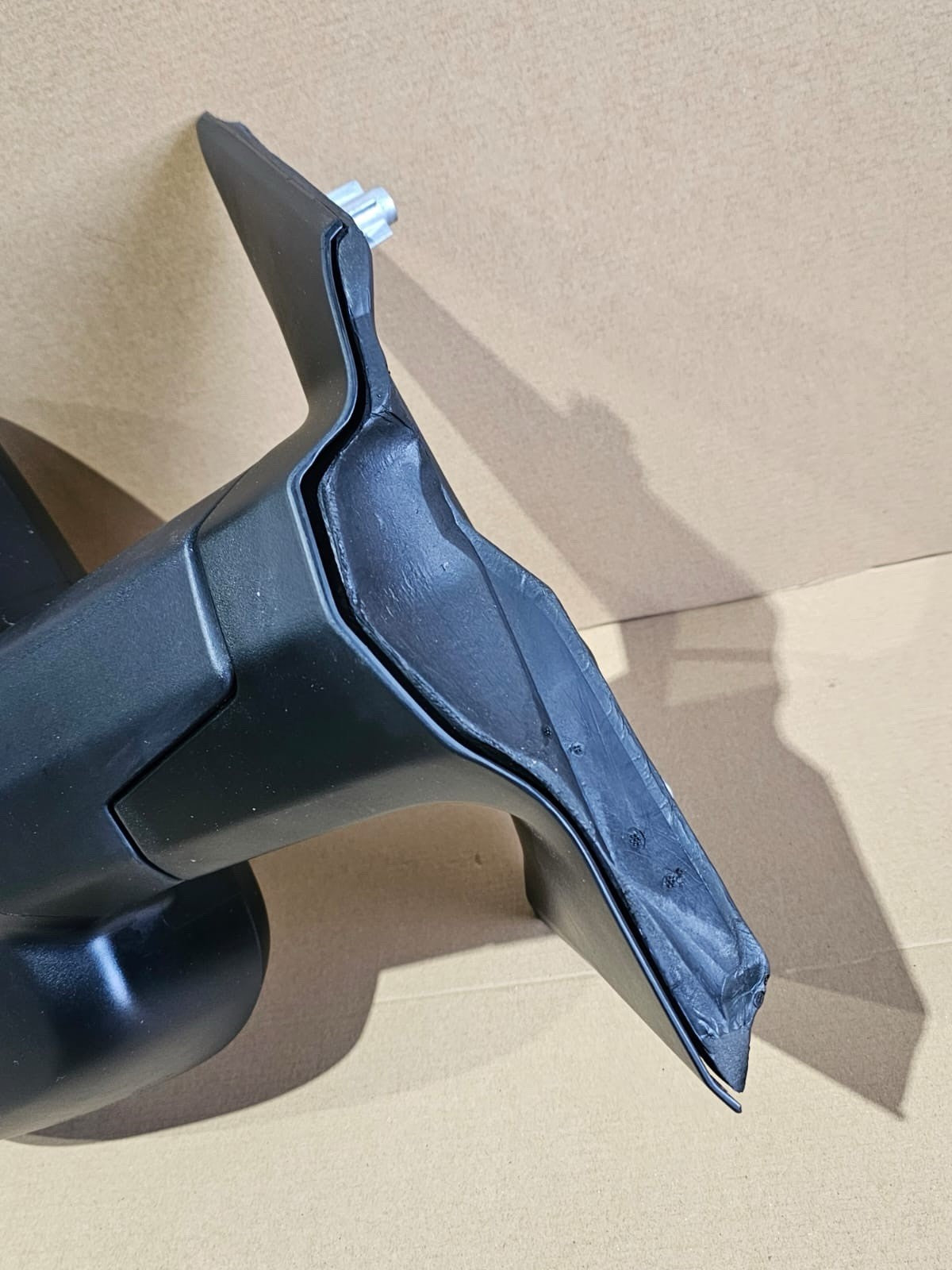Door Mirror Maxus Deliver 9 ( Long Arm) Right 2020 - 2025. Luton Tipper Dropside