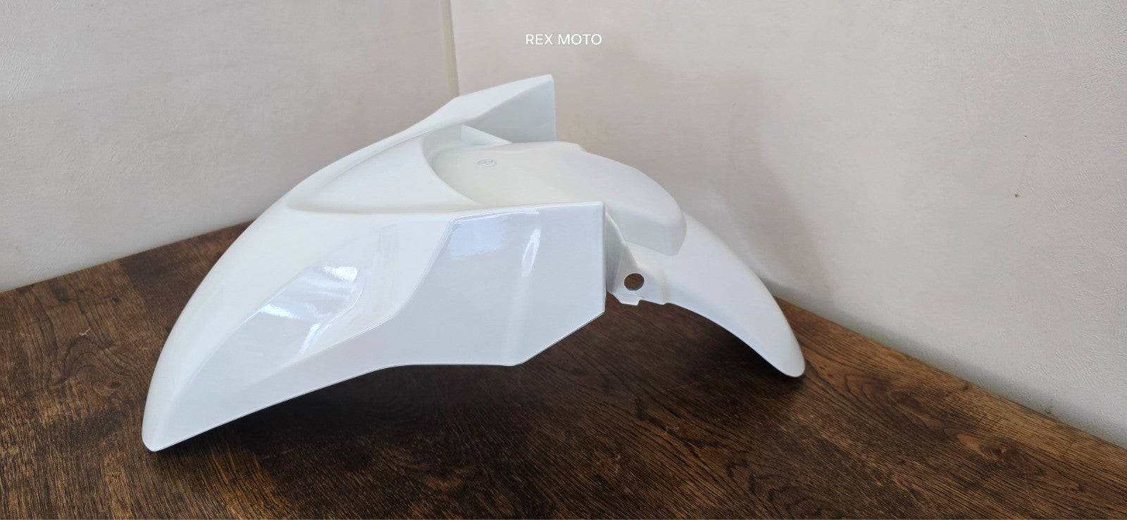 MUDGUARD FRONT FENDER Fits HONDA PCX125 2021 - 2024 White PART No 61100-KIZ J100