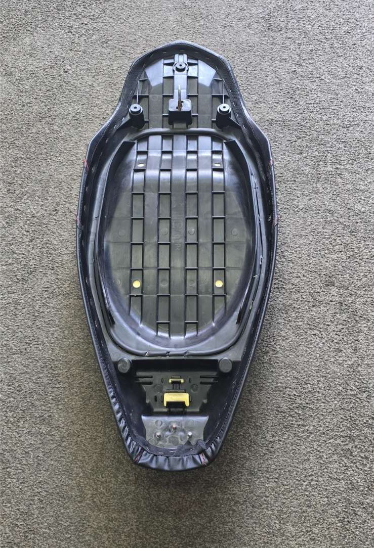 Yamaha NMAX GPD 125 NMAX125 2015 - 2020 Driver Seat Saddle Cushion