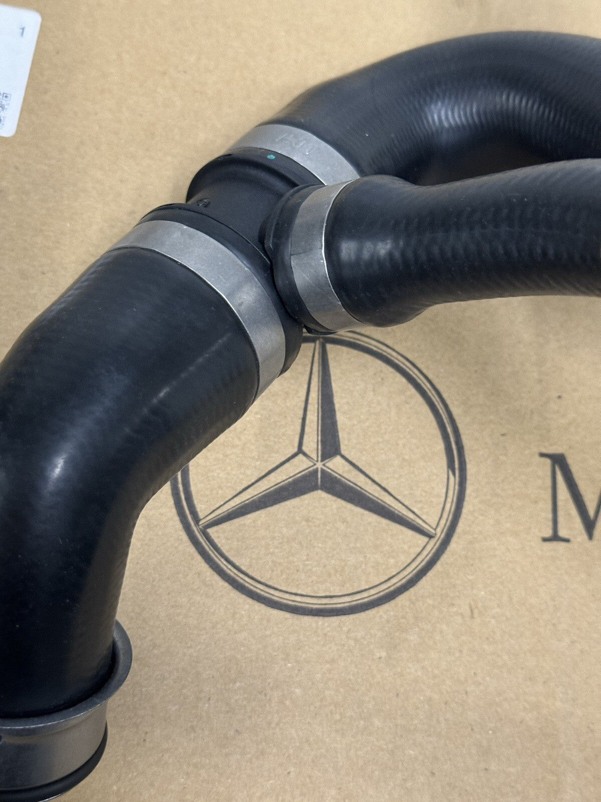 Mercedes Sprinter W906 Water Hose Cooling Radiator Coolant Pipe Hose A9065011482