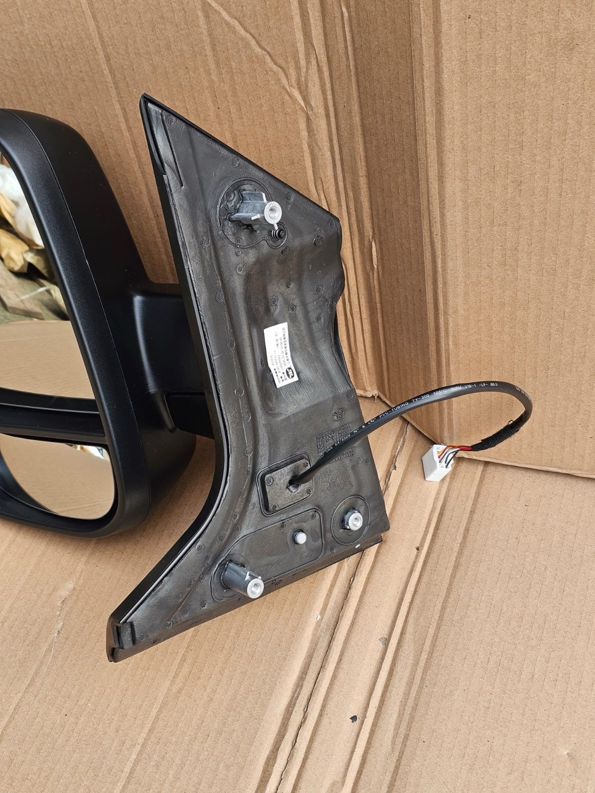 Genuine Door Mirror Manual Left LH For Maxus Deliver 9 Passenger Side