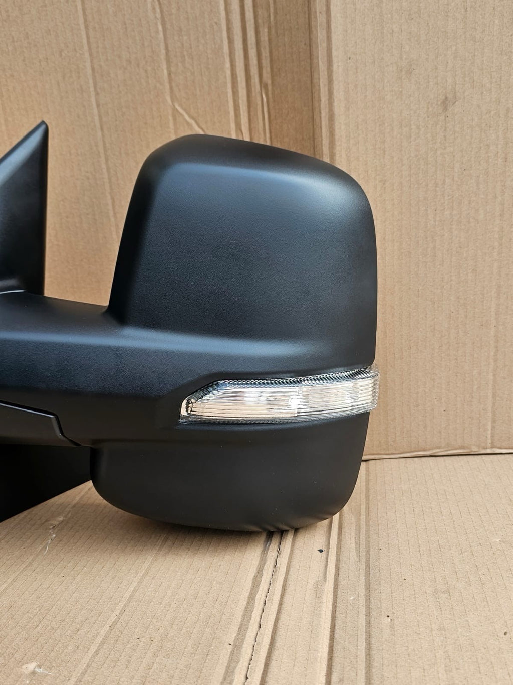 Genuine Door Mirror Manual Left LH For Maxus Deliver 9 Passenger Side