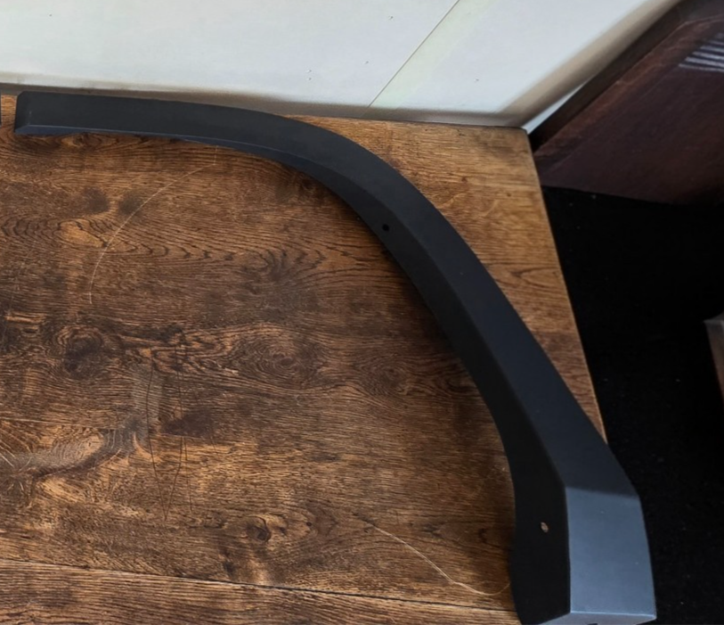 Maxus Deliver 9 Overfender Arch Front Right RH Front Piece  2020-2025 GENUINE