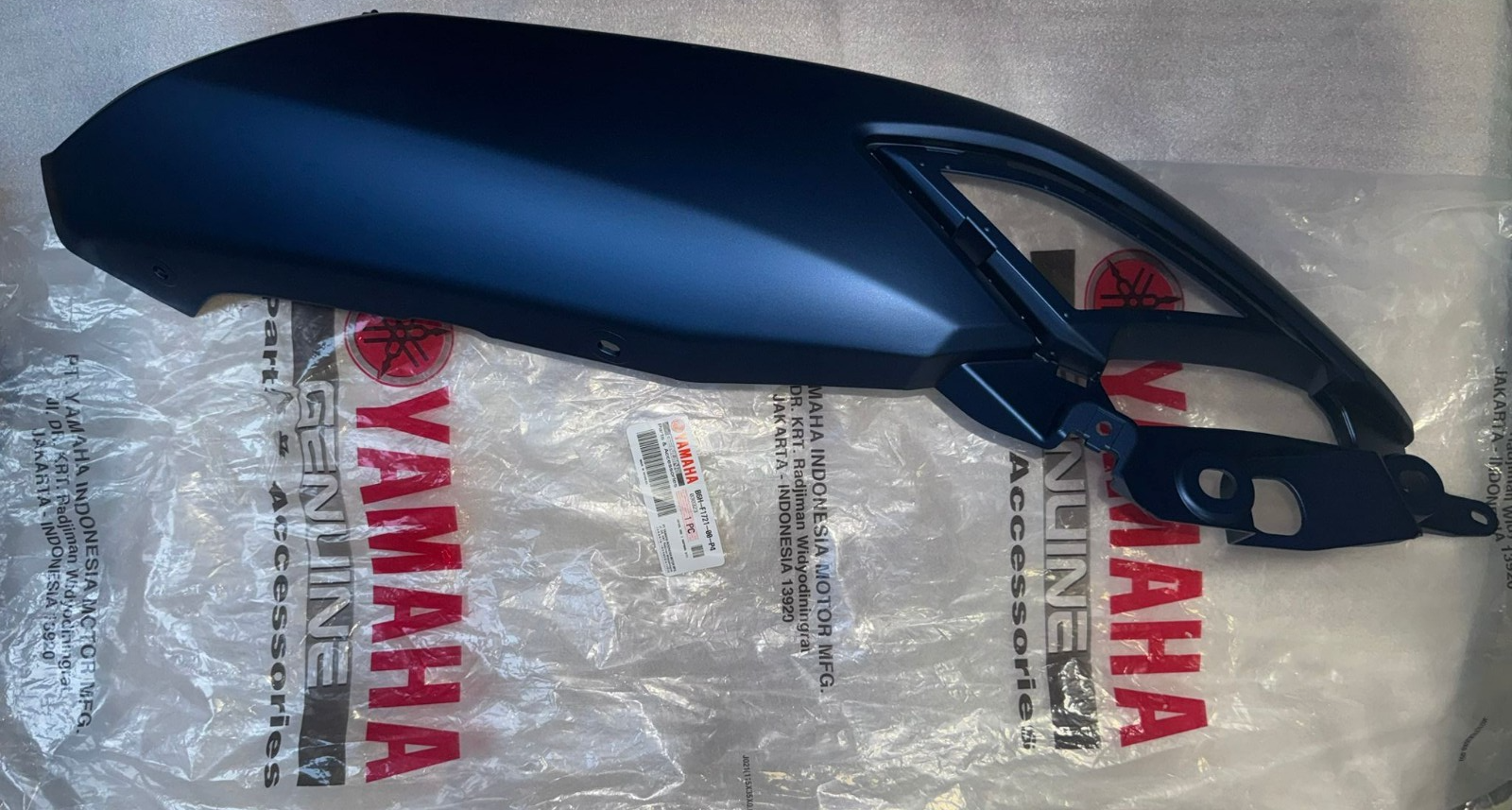 YAMAHA NMAX GPD125 2021-2024 N-MAX B6H Rear Right Panel YAMAHA B6H-F1721-00 -P4
