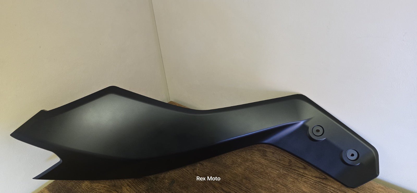 YAMAHA NMAX 125 V3 LEFT SIDE COVER PANEL FAIRING  MATTE BLACK 2025