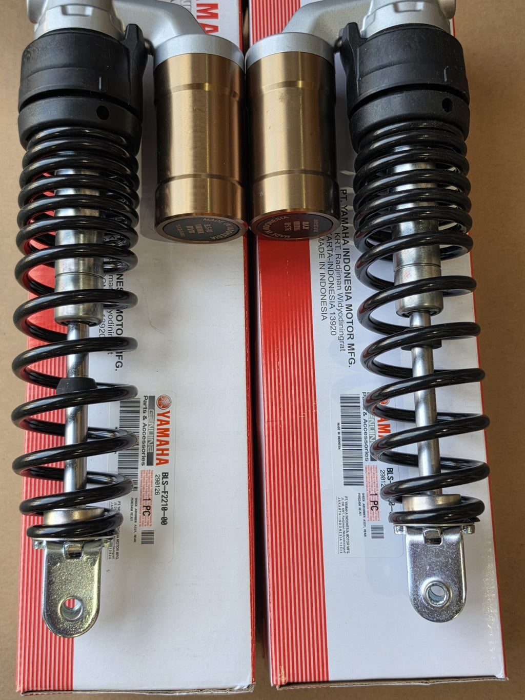 GENUINE YAMAHA All NEW NMAX 150 155 CONNECTED R&L SHOCK ABSORBER  BLS-F2210-00 