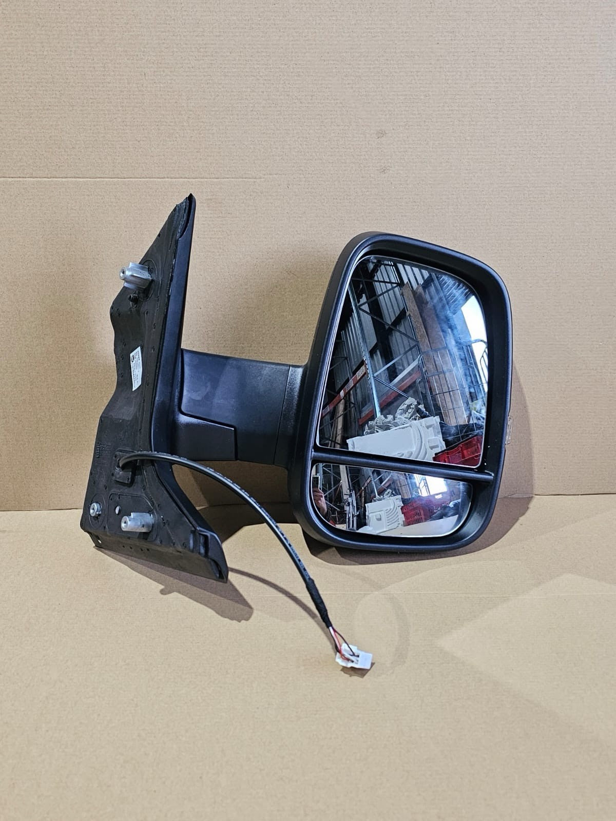 Door Mirror Maxus Deliver 9 ( Long Arm) Right 2020 - 2025. Luton Tipper Dropside