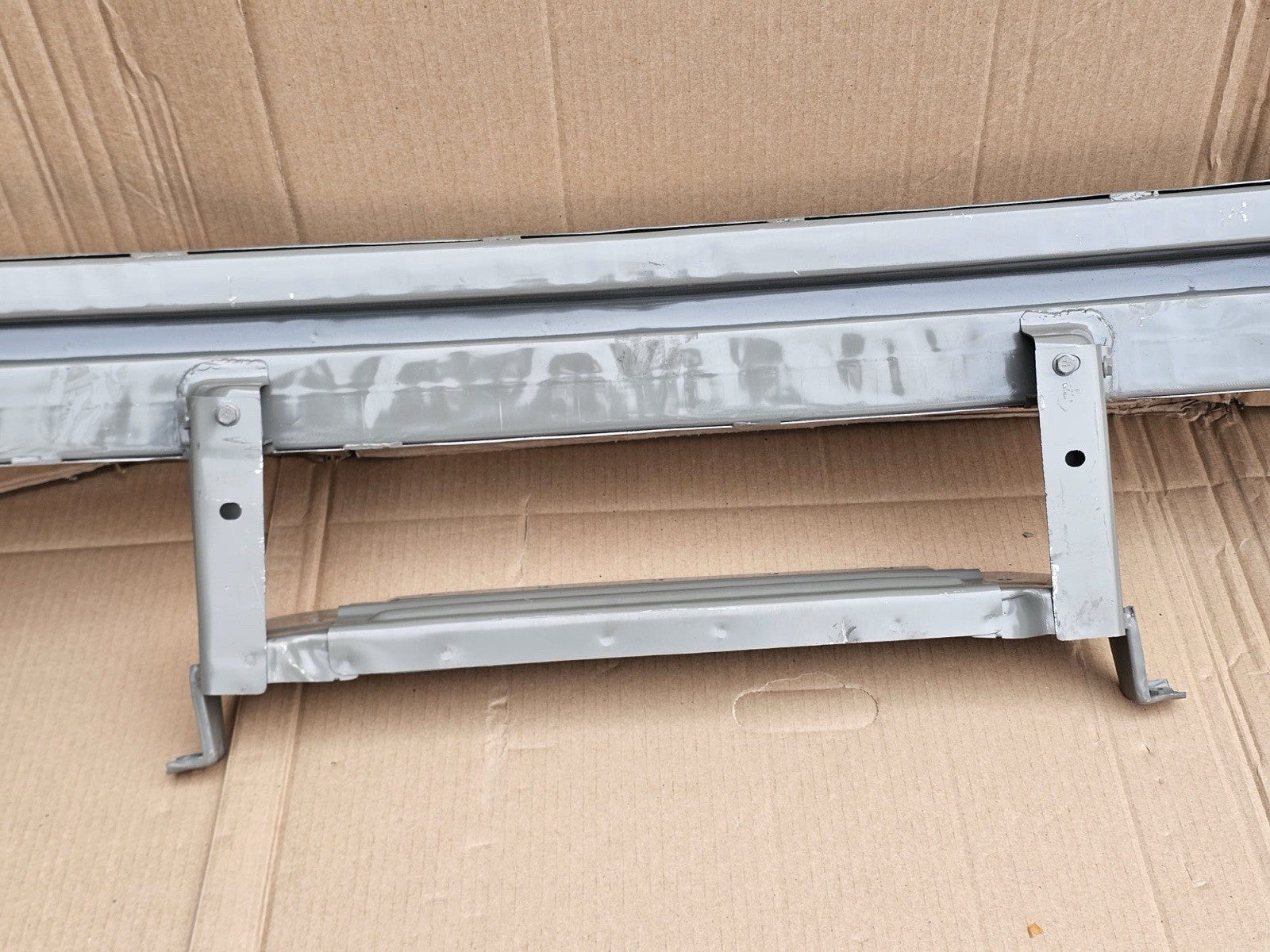 MAXUS DELIVER 9 FRONT BUMPER REINFORCEMENT CRASH BAR 2020-2025 High Quality