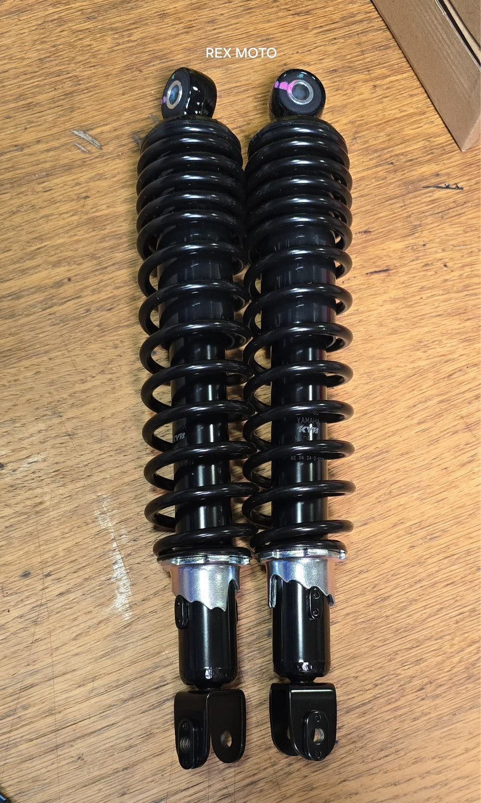 Genuine Parts Yamaha XMAX 250/300 2020-2025 Rear Shock Absorber B74-F2210-00