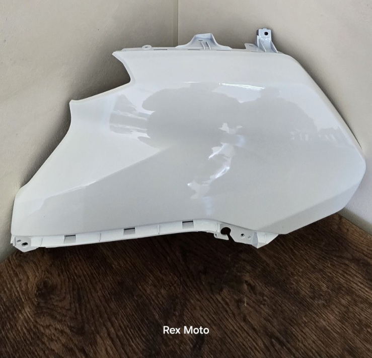 Yamaha NMax GPD125 2021 - 2024 Front Panel Left Side White B6H-F8351-00