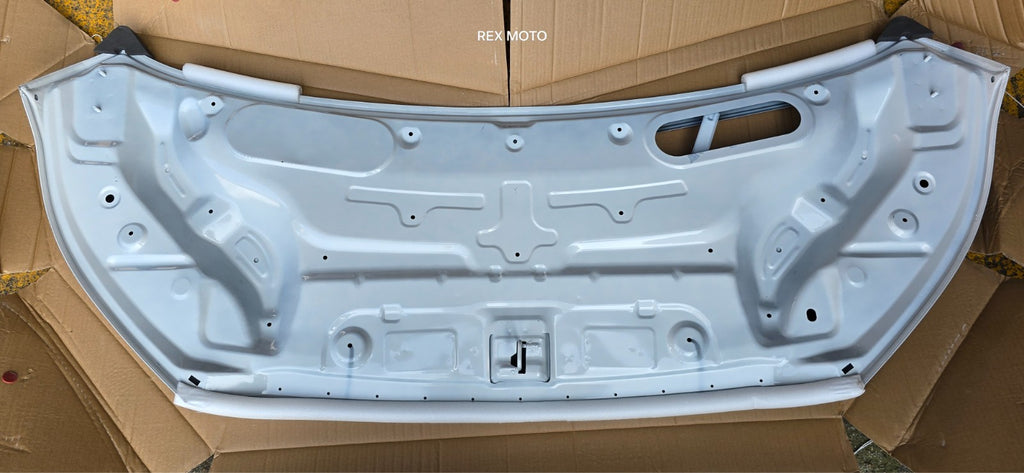Maxus Deliver 9 Bonnet Hood White 2020-2025 White
