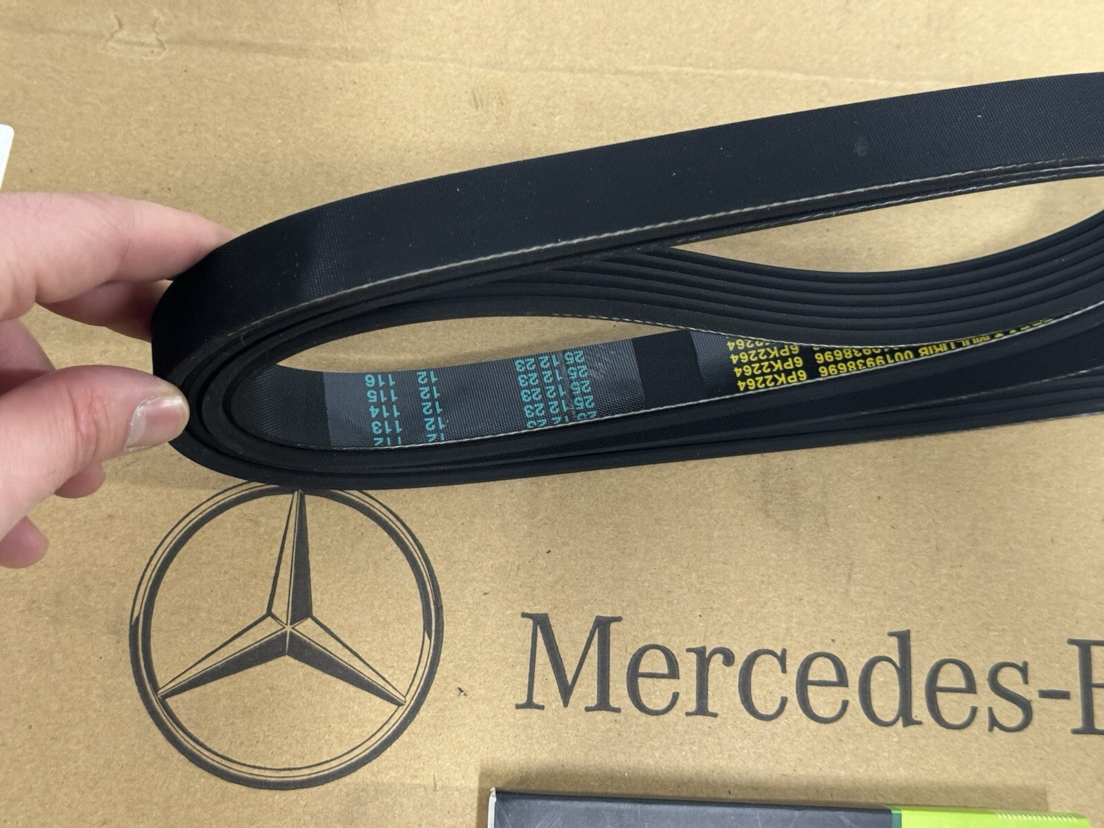 MERCEDES SPRINTER V-Ribbed V Drive Belt 2.1D 2.2D 2.7D 2006-On 0019938696
