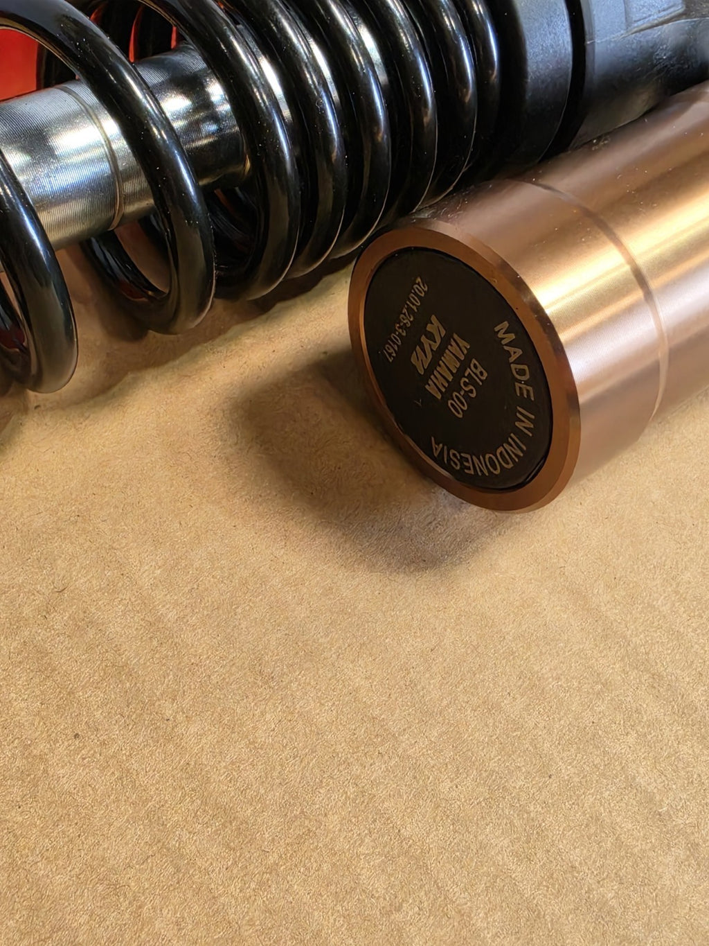 GENUINE YAMAHA All NEW NMAX 150 155 CONNECTED R&L SHOCK ABSORBER  BLS-F2210-00 
