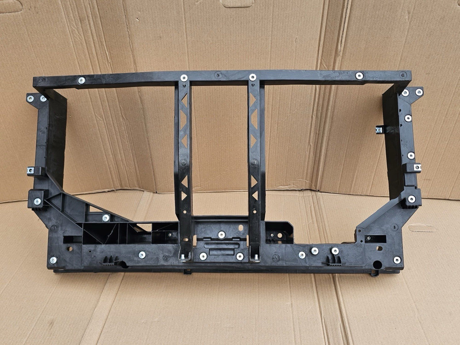 GENUINE MAXUS DELIVER 9 2019-2025 FRONT RADIATOR SLAM PANEL C00104005