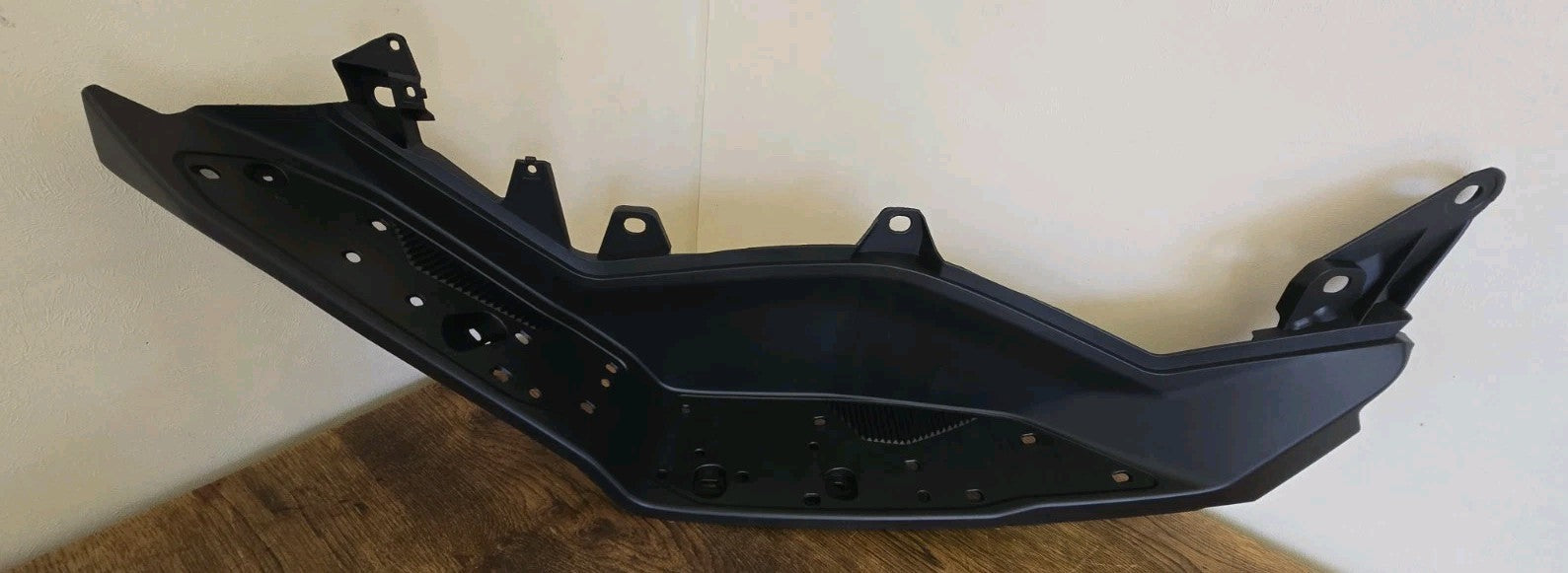 FLOOR BOARD - LEFT - (FOOTREST ) Fits YAMAHA NMAX 2025 BLS-F7488