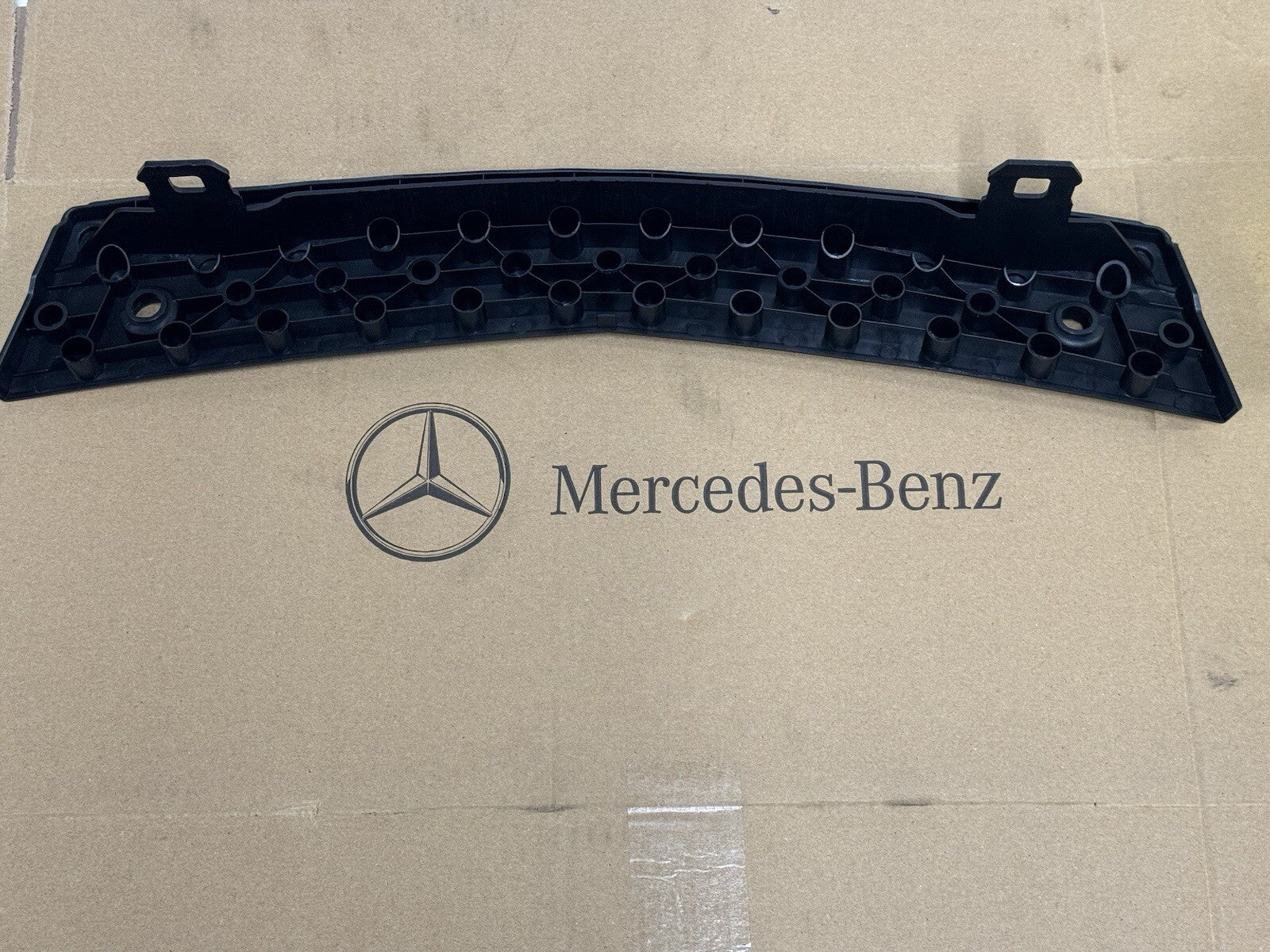 FRONT BUMPER STEP MERCEDES SPRINTER W906 2013 - 2018  9068850411 Grill Step