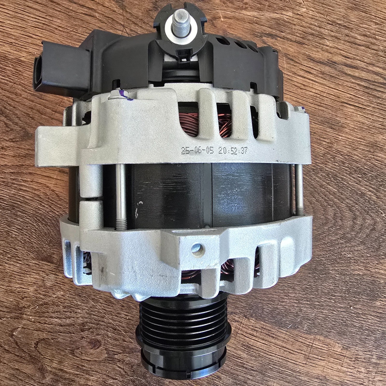 MAXUS DELIVER 9 2.0 DIESEL ALTERNATOR C00077076 2020-2025