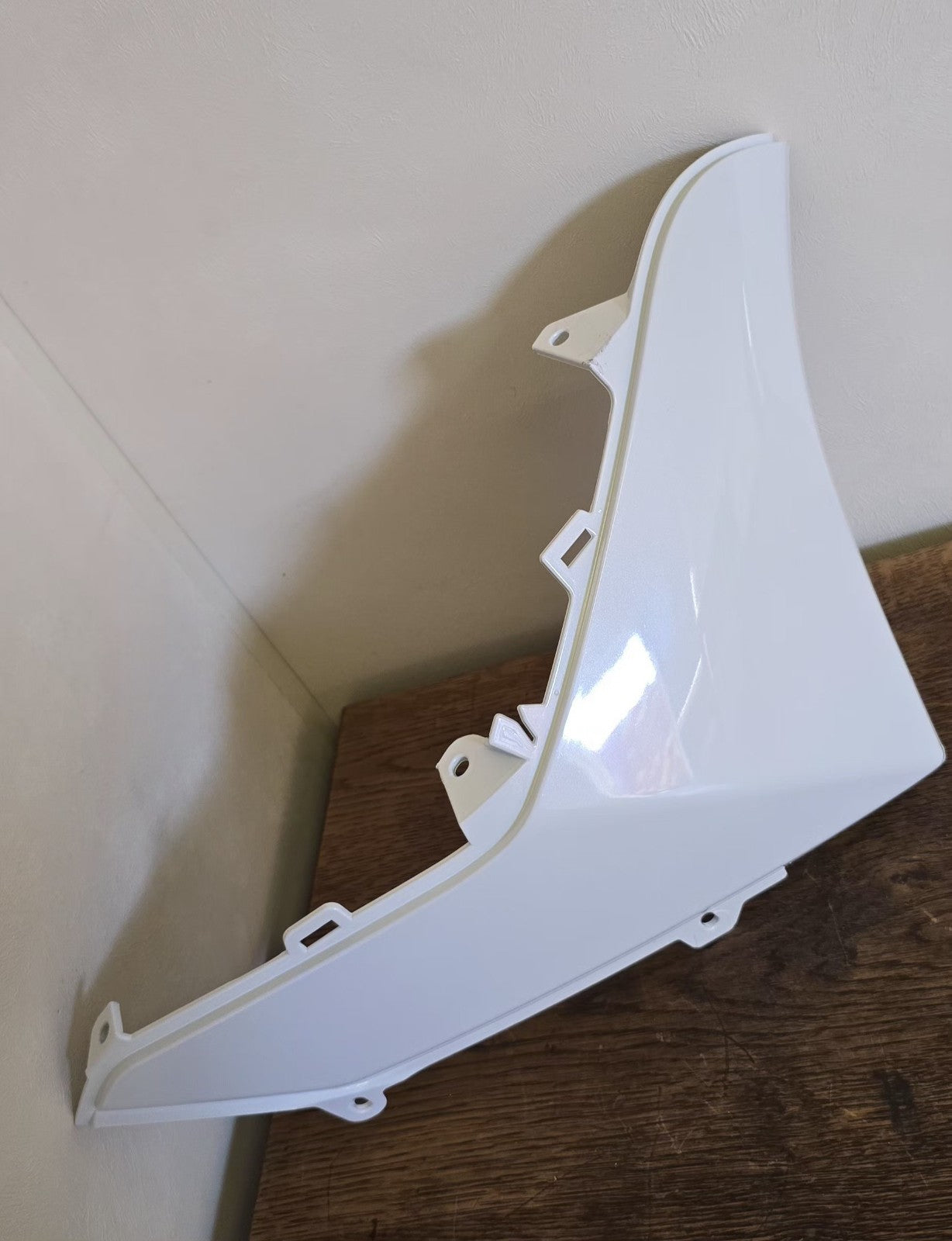 Fits Yamaha NMax Side Lower Mole Cover Right B6H-F171M-00-PA 2021-2024 White
