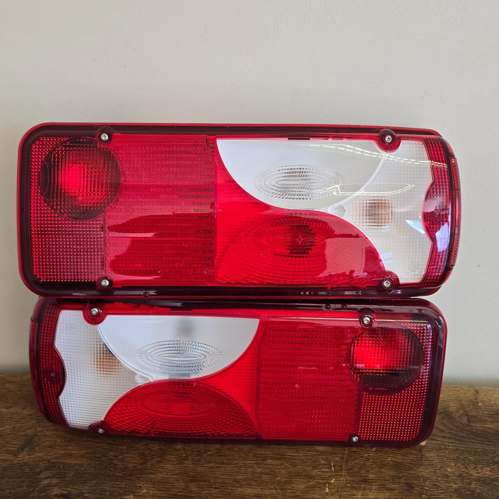Genuine Mercedes Sprinter Chassis Cab Luton Rear Light Lens Lamp Light LH & RH